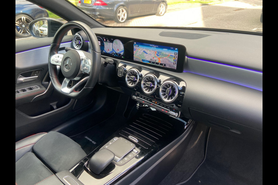 Mercedes-Benz A-Klasse 180 AMG-NIGHT PAKKET/PANO/SFEER/WIDESCREEN/CAMERA