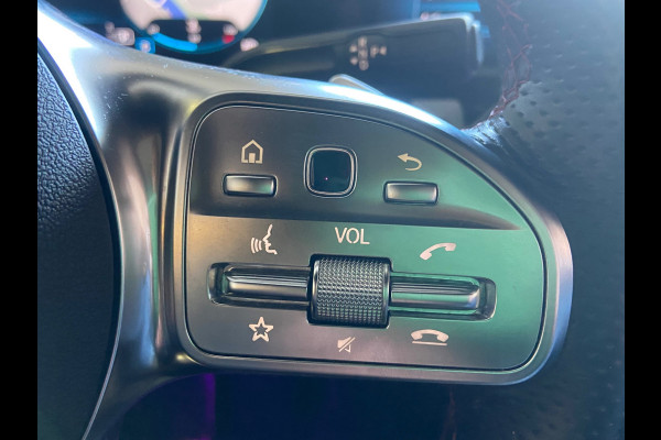 Mercedes-Benz A-Klasse 180 AMG-NIGHT PAKKET/PANO/SFEER/WIDESCREEN/CAMERA