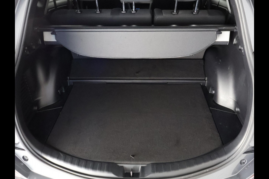 Toyota RAV4 2.5 HYBRID BLACK EDITION AUTOMAAT GARANTIE 6-2028 NAVI.PDC.CAMERA.18 INCH. SLECHTS 99.000 KM. Toyota RAV4 2.5 HYBRID BLACK EDITION AUTOMAAT GARANTIE 6-2028 NAVI.PDC.CAMERA.18 INCH. SLECHTS 99.000 KM.