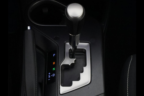 Toyota RAV4 2.5 HYBRID BLACK EDITION AUTOMAAT GARANTIE 6-2028 NAVI.PDC.CAMERA.18 INCH. SLECHTS 99.000 KM. Toyota RAV4 2.5 HYBRID BLACK EDITION AUTOMAAT GARANTIE 6-2028 NAVI.PDC.CAMERA.18 INCH. SLECHTS 99.000 KM.