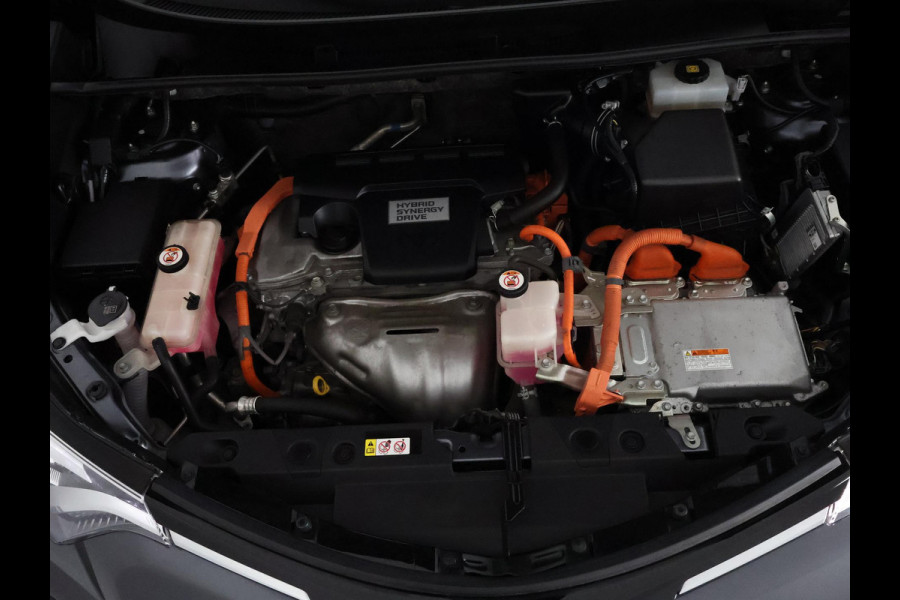 Toyota RAV4 2.5 HYBRID BLACK EDITION AUTOMAAT GARANTIE 6-2028 NAVI.PDC.CAMERA.18 INCH. SLECHTS 99.000 KM. Toyota RAV4 2.5 HYBRID BLACK EDITION AUTOMAAT GARANTIE 6-2028 NAVI.PDC.CAMERA.18 INCH. SLECHTS 99.000 KM.