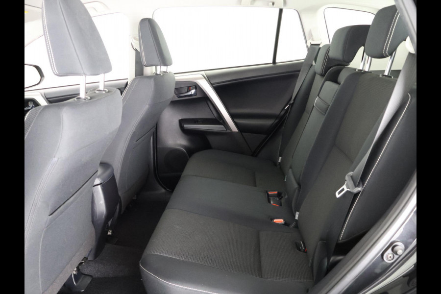 Toyota RAV4 2.5 HYBRID DYNAMIC BLACK GARANTIE 10-2027 NAVI.ADAPTIVE CRUISE.PDC VOOR+ACHTER 100% ONDERHOUDEN