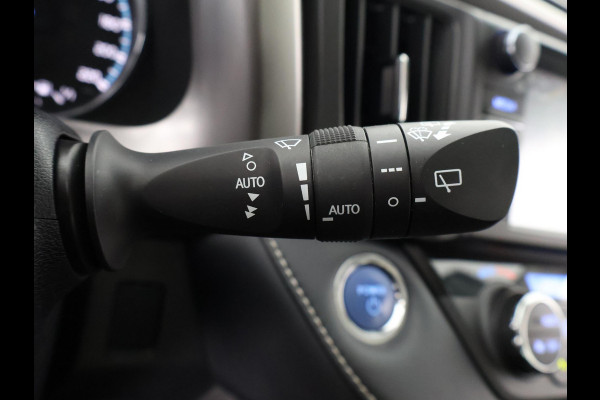 Toyota RAV4 2.5 HYBRID DYNAMIC BLACK GARANTIE 10-2027 NAVI.ADAPTIVE CRUISE.PDC VOOR+ACHTER 100% ONDERHOUDEN