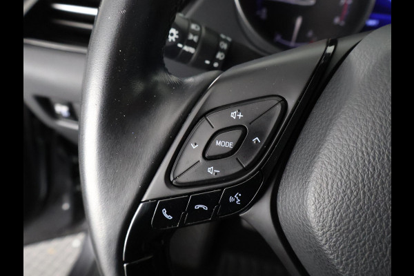 Toyota C-HR 116 PK DYNAMIC URBAN NAVI 1e EIG GARANTIE 6-2028 ! LMV.CLIMA. ADAPTIEF CRUISE CONTROL . KEYLESS ENTRY . ELEKTRISCHE INKLAPBARE SPIEGELS .