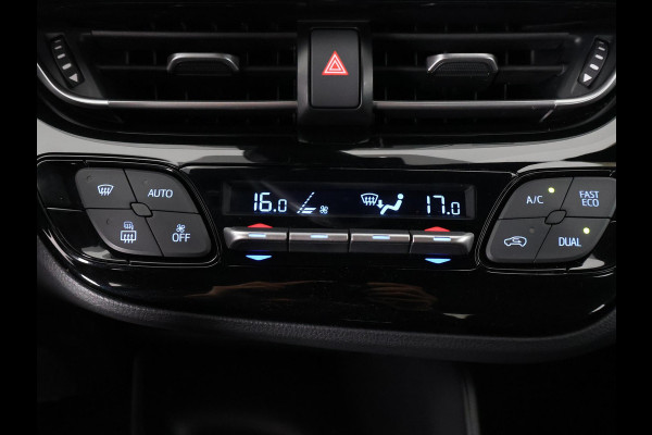 Toyota C-HR 116 PK DYNAMIC URBAN NAVI 1e EIG GARANTIE 6-2028 ! LMV.CLIMA. ADAPTIEF CRUISE CONTROL . KEYLESS ENTRY . ELEKTRISCHE INKLAPBARE SPIEGELS .