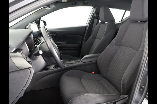 Toyota C-HR 116 PK DYNAMIC URBAN NAVI 1e EIG GARANTIE 6-2028 ! LMV.CLIMA. ADAPTIEF CRUISE CONTROL . KEYLESS ENTRY . ELEKTRISCHE INKLAPBARE SPIEGELS .