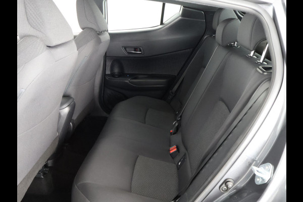 Toyota C-HR 116 PK DYNAMIC URBAN NAVI 1e EIG GARANTIE 6-2028 ! LMV.CLIMA. ADAPTIEF CRUISE CONTROL . KEYLESS ENTRY . ELEKTRISCHE INKLAPBARE SPIEGELS .