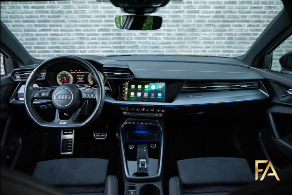 Audi A3 Sportback 45 TFSI e S Line Competition Panodak|RSseats|Sfeer|Headup|Massage|19Inch Audi A3 Sportback 45 TFSI e S Line Competition Panodak|RSseats|Sfeer|Headup|Massage|19Inch