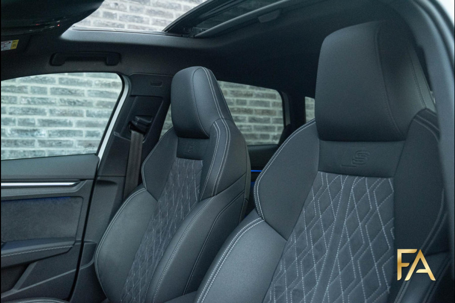 Audi A3 Sportback 45 TFSI e S Line Competition Panodak|RSseats|Sfeer|Headup|Massage|19Inch Audi A3 Sportback 45 TFSI e S Line Competition Panodak|RSseats|Sfeer|Headup|Massage|19Inch