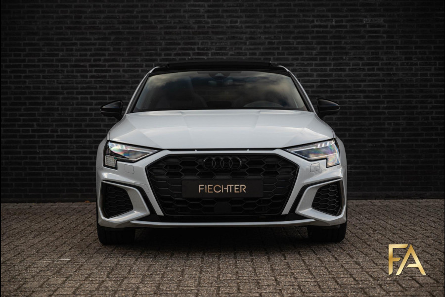Audi A3 Sportback 45 TFSI e S Line Competition Panodak|RSseats|Sfeer|Headup|Massage|19Inch Audi A3 Sportback 45 TFSI e S Line Competition Panodak|RSseats|Sfeer|Headup|Massage|19Inch