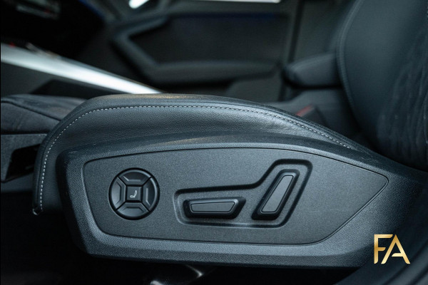 Audi A3 Sportback 45 TFSI e S Line Competition Panodak|RSseats|Sfeer|Headup|Massage|19Inch Audi A3 Sportback 45 TFSI e S Line Competition Panodak|RSseats|Sfeer|Headup|Massage|19Inch