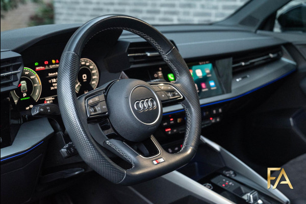 Audi A3 Sportback 45 TFSI e S Line Competition Panodak|RSseats|Sfeer|Headup|Massage|19Inch Audi A3 Sportback 45 TFSI e S Line Competition Panodak|RSseats|Sfeer|Headup|Massage|19Inch