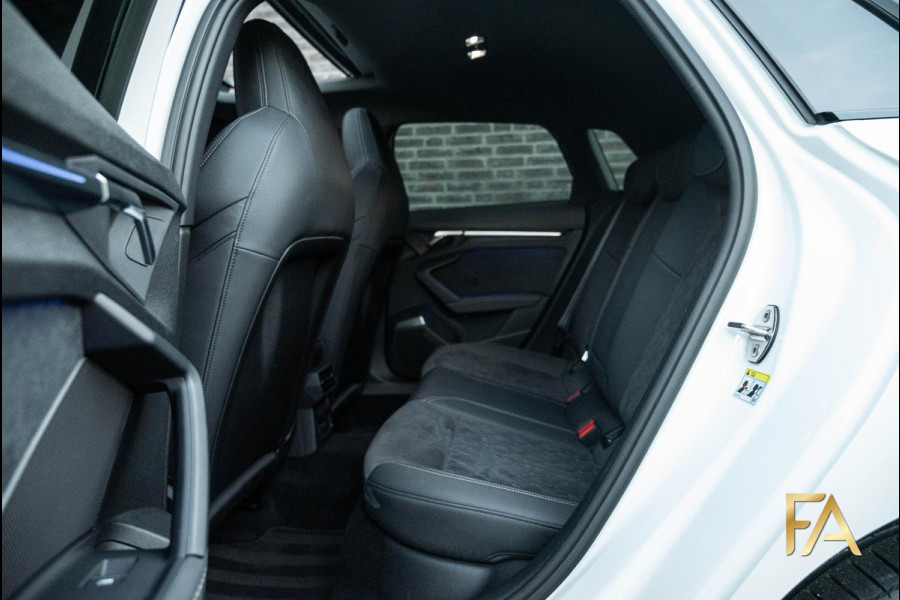 Audi A3 Sportback 45 TFSI e S Line Competition Panodak|RSseats|Sfeer|Headup|Massage|19Inch Audi A3 Sportback 45 TFSI e S Line Competition Panodak|RSseats|Sfeer|Headup|Massage|19Inch
