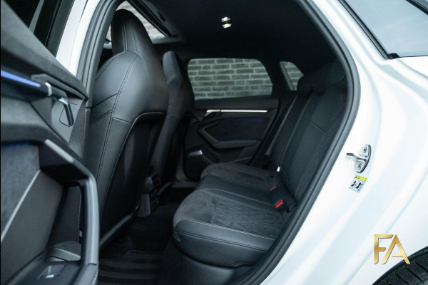 Audi A3 Sportback 45 TFSI e S Line Competition Panodak|RSseats|Sfeer|Headup|Massage|19Inch Audi A3 Sportback 45 TFSI e S Line Competition Panodak|RSseats|Sfeer|Headup|Massage|19Inch