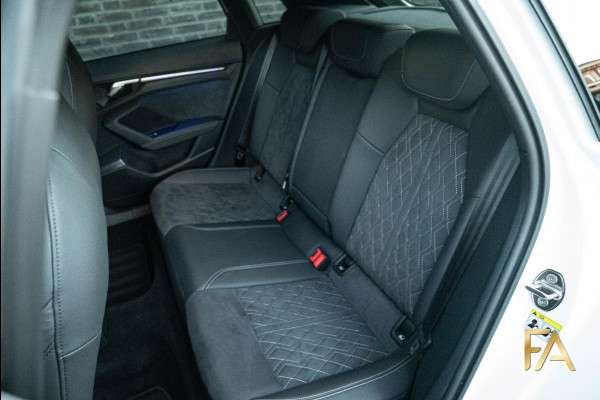 Audi A3 Sportback 45 TFSI e S Line Competition Panodak|RSseats|Sfeer|Headup|Massage|19Inch Audi A3 Sportback 45 TFSI e S Line Competition Panodak|RSseats|Sfeer|Headup|Massage|19Inch