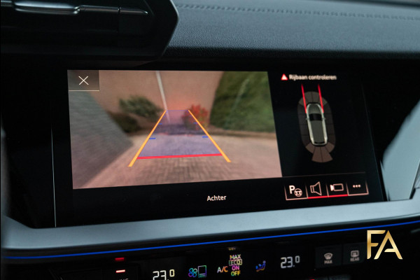 Audi A3 Sportback 45 TFSI e S Line Competition Panodak|RSseats|Sfeer|Headup|Massage|19Inch Audi A3 Sportback 45 TFSI e S Line Competition Panodak|RSseats|Sfeer|Headup|Massage|19Inch