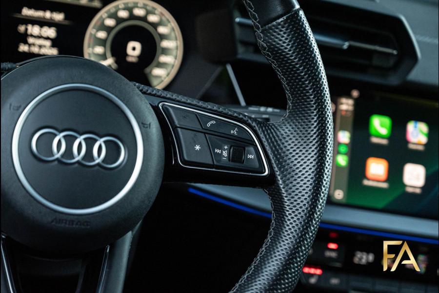 Audi A3 Sportback 45 TFSI e S Line Competition Panodak|RSseats|Sfeer|Headup|Massage|19Inch Audi A3 Sportback 45 TFSI e S Line Competition Panodak|RSseats|Sfeer|Headup|Massage|19Inch