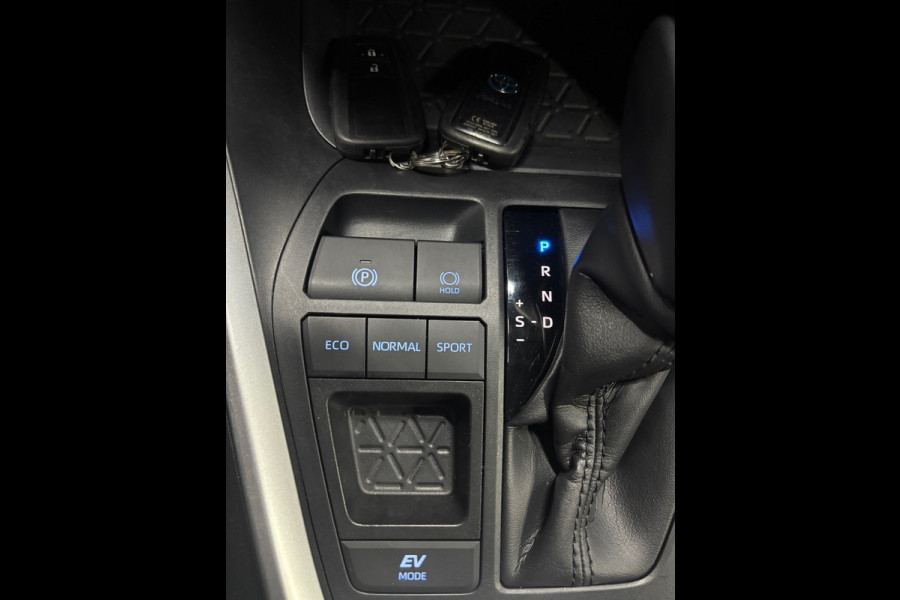 Toyota RAV4 2.5 Hybrid Active Camera, LED, Carplay, Toyota RAV4 2.5 Hybrid Active Camera, LED, Carplay,