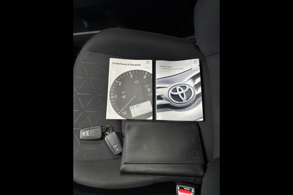 Toyota RAV4 2.5 Hybrid Active Camera, LED, Carplay, Toyota RAV4 2.5 Hybrid Active Camera, LED, Carplay,