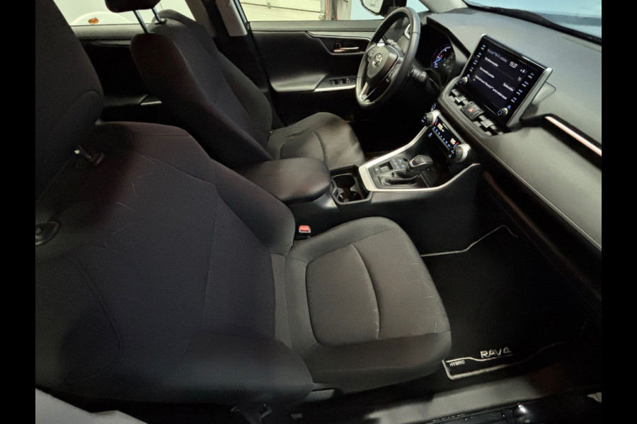 Toyota RAV4 2.5 Hybrid Active Camera, LED, Carplay, Toyota RAV4 2.5 Hybrid Active Camera, LED, Carplay,