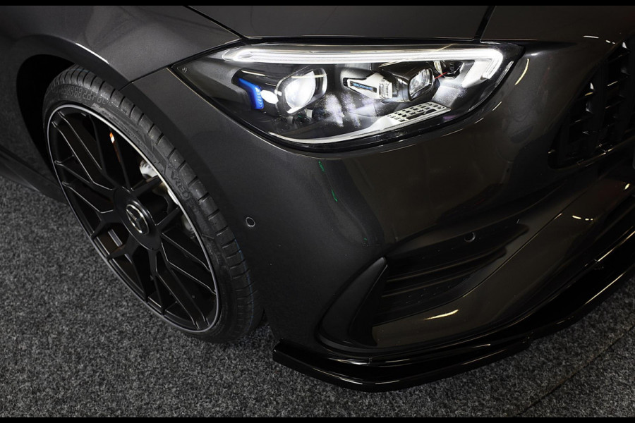 Mercedes-Benz C-Klasse 300 e AMG 63 Look / Camera / Acc / Lane Assist / F1 / Verwarming 4x / Leder / Open Pano / Dode Hoek / 20 In Mercedes-Benz C-Klasse 300 e AMG 63 Look / Camera / Acc / Lane Assist / F1 / Verwarming 4x / Leder / Open Pano / Dode Hoek / 20 In