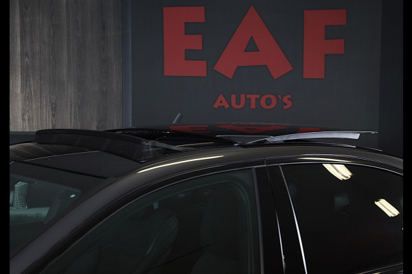 Mercedes-Benz C-Klasse 300 e AMG 63 Look / Camera / Acc / Lane Assist / F1 / Verwarming 4x / Leder / Open Pano / Dode Hoek / 20 In Mercedes-Benz C-Klasse 300 e AMG 63 Look / Camera / Acc / Lane Assist / F1 / Verwarming 4x / Leder / Open Pano / Dode Hoek / 20 In