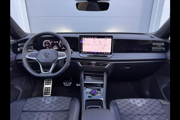 Volkswagen Tiguan 1.5 eTSI R-Line Edition Pano/360/Massage Volkswagen Tiguan 1.5 eTSI R-Line Edition Pano/360/Massage