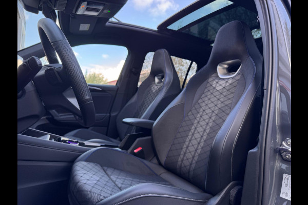 Volkswagen Tiguan 1.5 eTSI R-Line Edition Pano/360/Massage Volkswagen Tiguan 1.5 eTSI R-Line Edition Pano/360/Massage