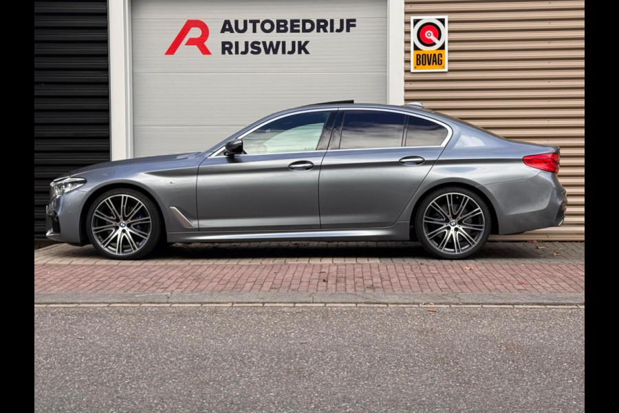 BMW 5 Serie 530i High Executive Dak/Memory/Camera/HuD BMW 5 Serie 530i High Executive Dak/Memory/Camera/HuD