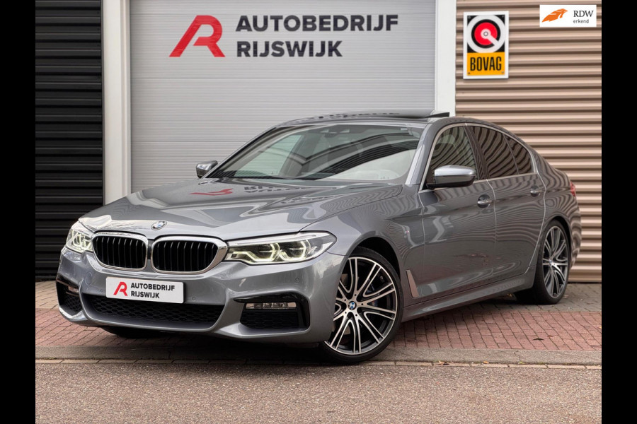 BMW 5 Serie 530i High Executive Dak/Memory/Camera/HuD BMW 5 Serie 530i High Executive Dak/Memory/Camera/HuD
