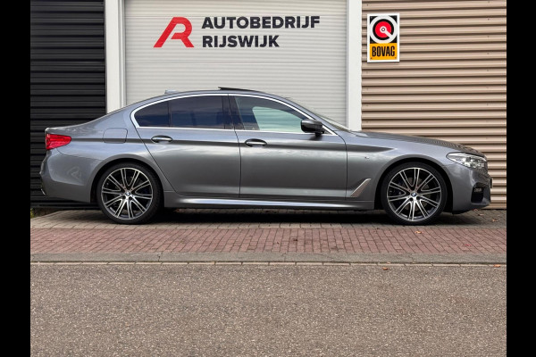 BMW 5 Serie 530i High Executive Dak/Memory/Camera/HuD BMW 5 Serie 530i High Executive Dak/Memory/Camera/HuD