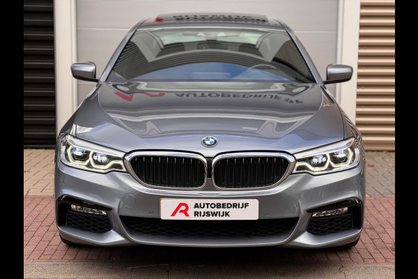 BMW 5 Serie 530i High Executive Dak/Memory/Camera/HuD BMW 5 Serie 530i High Executive Dak/Memory/Camera/HuD
