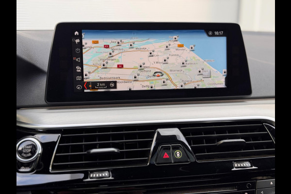 BMW 5 Serie 530i High Executive Dak/Memory/Camera/HuD BMW 5 Serie 530i High Executive Dak/Memory/Camera/HuD