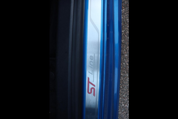 Ford Focus 1.0 EcoBoost ST Line Business org.NL B&O Head-Up navigatie