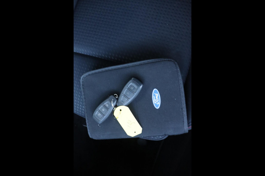 Ford Focus 1.0 EcoBoost ST Line Business org.NL B&O Head-Up navigatie