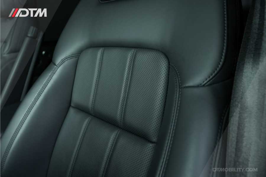 Land Rover Range Rover Sport P400e HSE Dynamic | SVO | Panoramadak | HuD | Alcantara Land Rover Range Rover Sport P400e HSE Dynamic | SVO | Panoramadak | HuD | Alcantara