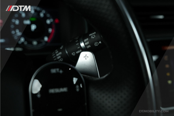 Land Rover Range Rover Sport P400e HSE Dynamic | SVO | Panoramadak | HuD | Alcantara Land Rover Range Rover Sport P400e HSE Dynamic | SVO | Panoramadak | HuD | Alcantara