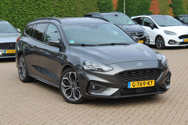 Ford FOCUS Wagon 1.5 EcoBoost ST Line Business / Camera / Navigatie / Keyless / 18'' / Stuurverwarming / DAB / Dodehoek / Cruise Control Ford FOCUS Wagon 1.5 EcoBoost ST Line Business / Camera / Navigatie / Keyless / 18'' / Stuurverwarming / DAB / Dodehoek / Cruise Control