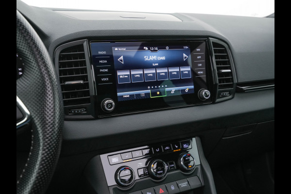 Škoda Karoq 1.5 TSI ACT Sportline (INCL-BTW) Aut. *PANO | DIGI-COCKPIT | ADAPTIVE-CRUISE | FULL-LED | BLIND-SPOT | HEATED-SPORTSEATS | CAMERA | AMBIENT-LIGHT | NAVI-FULLMAP | KEYLESS | DAB+ | SHIFT-PADDLES | PRIVACY-GLASS | .