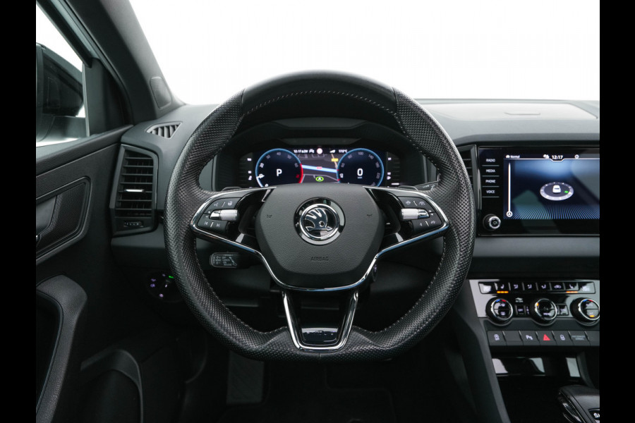 Škoda Karoq 1.5 TSI ACT Sportline (INCL-BTW) Aut. *PANO | DIGI-COCKPIT | ADAPTIVE-CRUISE | FULL-LED | BLIND-SPOT | HEATED-SPORTSEATS | CAMERA | AMBIENT-LIGHT | NAVI-FULLMAP | KEYLESS | DAB+ | SHIFT-PADDLES | PRIVACY-GLASS | .