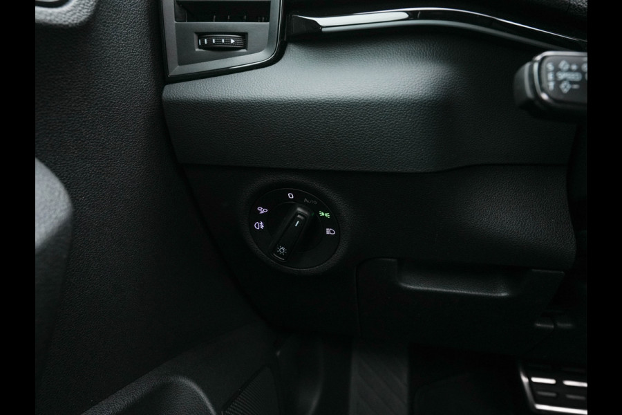 Škoda Karoq 1.5 TSI ACT Sportline (INCL-BTW) Aut. *PANO | DIGI-COCKPIT | ADAPTIVE-CRUISE | FULL-LED | BLIND-SPOT | HEATED-SPORTSEATS | CAMERA | AMBIENT-LIGHT | NAVI-FULLMAP | KEYLESS | DAB+ | SHIFT-PADDLES | PRIVACY-GLASS | .