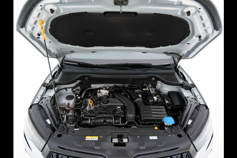 Škoda Karoq 1.5 TSI ACT Sportline (INCL-BTW) Aut. *PANO | DIGI-COCKPIT | ADAPTIVE-CRUISE | FULL-LED | BLIND-SPOT | HEATED-SPORTSEATS | CAMERA | AMBIENT-LIGHT | NAVI-FULLMAP | KEYLESS | DAB+ | SHIFT-PADDLES | PRIVACY-GLASS | .