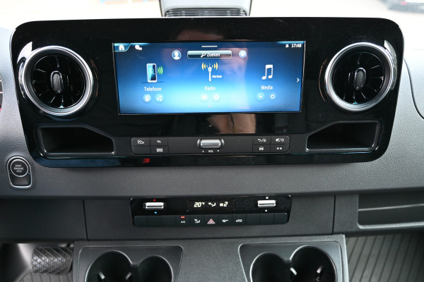 Mercedes-Benz Sprinter 319 CDI 4x4 L4H2 Maxi Select Distronic, Geveerde stoel, LED, 360 Graden Camera Mercedes-Benz Sprinter 319 CDI 4x4 L4H2 Maxi Select Distronic, Geveerde stoel, LED, 360 Graden Camera