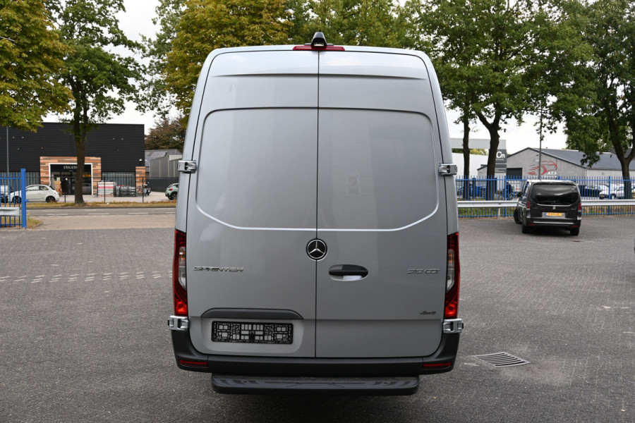 Mercedes-Benz Sprinter 319 CDI 4x4 L4H2 Maxi Select Distronic, Geveerde stoel, LED, 360 Graden Camera Mercedes-Benz Sprinter 319 CDI 4x4 L4H2 Maxi Select Distronic, Geveerde stoel, LED, 360 Graden Camera