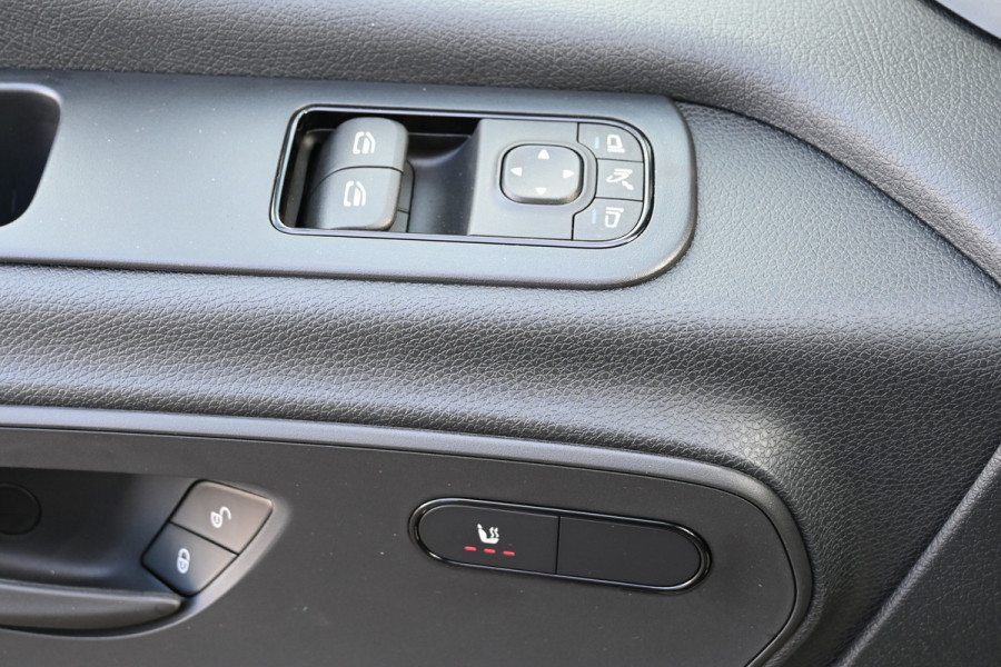 Mercedes-Benz Sprinter 319 CDI 4x4 L4H2 Maxi Select Distronic, Geveerde stoel, LED, 360 Graden Camera Mercedes-Benz Sprinter 319 CDI 4x4 L4H2 Maxi Select Distronic, Geveerde stoel, LED, 360 Graden Camera