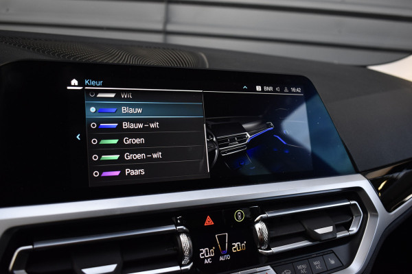 BMW 3 Serie 330e High Executive Shadow Line | ACC | 19'' M Wielen | Stuur + Stoelverwarming | CarPlay | Live Cockpit Pro | BMW 3 Serie 330e High Executive Shadow Line | ACC | 19'' M Wielen | Stuur + Stoelverwarming | CarPlay | Live Cockpit Pro |