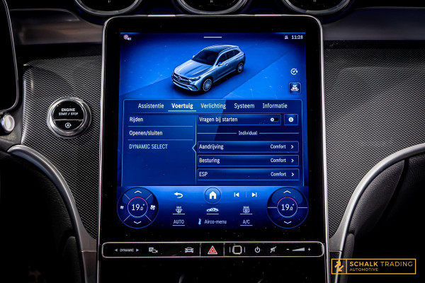 Mercedes-Benz GLC 200 4MATIC AMG Line|MBUX|LED|Ambien Mercedes-Benz GLC 200 4MATIC AMG Line|MBUX|LED|Ambien