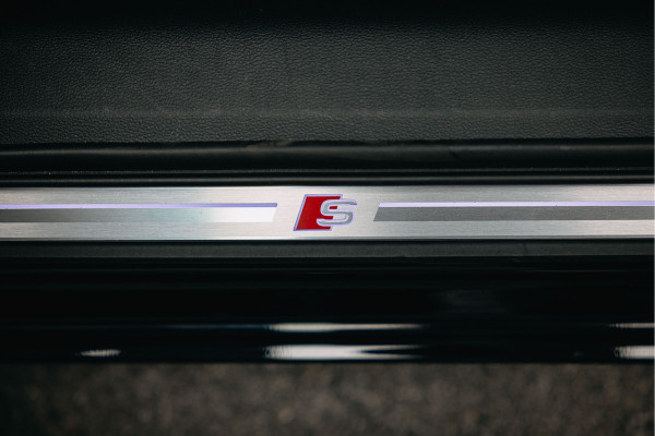 Audi A6 Avant 55 TFSI e quattro Pro Line S Competition | B/O | Head-Up | S-Line | Sportstoelen | 360 camera |