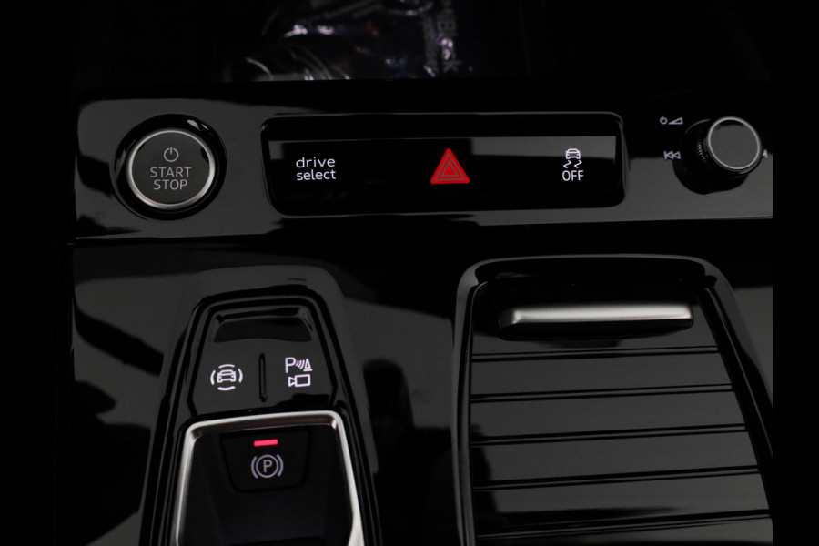 Audi A6 Avant e-tron S edition performance 100 kWh 367pk | Matrix Led verlichting | Elektrisch verstelbare voorstoelen+ geheugen bestuurdersstoel  | Adaptieve cruise controle | 360° Camera Audi A6 Avant e-tron S edition performance 100 kWh 367pk | Matrix Led verlichting | Elektrisch verstelbare voorstoelen+ geheugen bestuurdersstoel  | Adaptieve cruise controle | 360° Camera