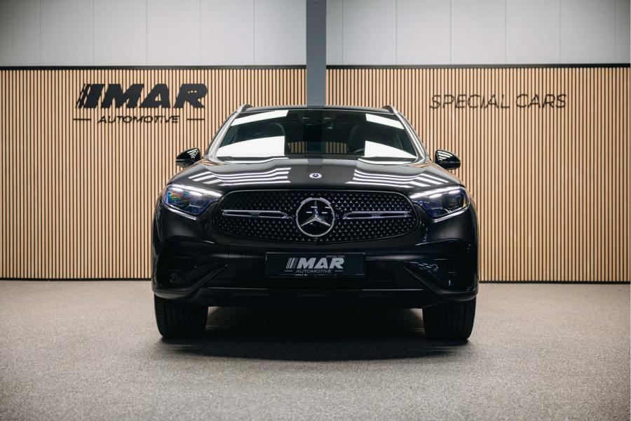 Mercedes-Benz GLC 300e 4MATIC AMG Line | Pano | Stoelverwarming | 360 camera | AMG Look